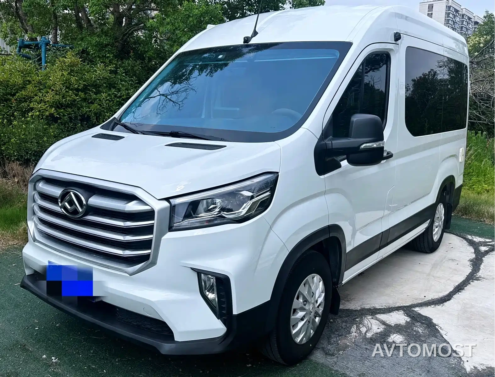 SAIC Maxus V90 RV 2021 2.0T Travel Home V90 Self-Contained Class B RV Luxury Transverse Bed — фото 3