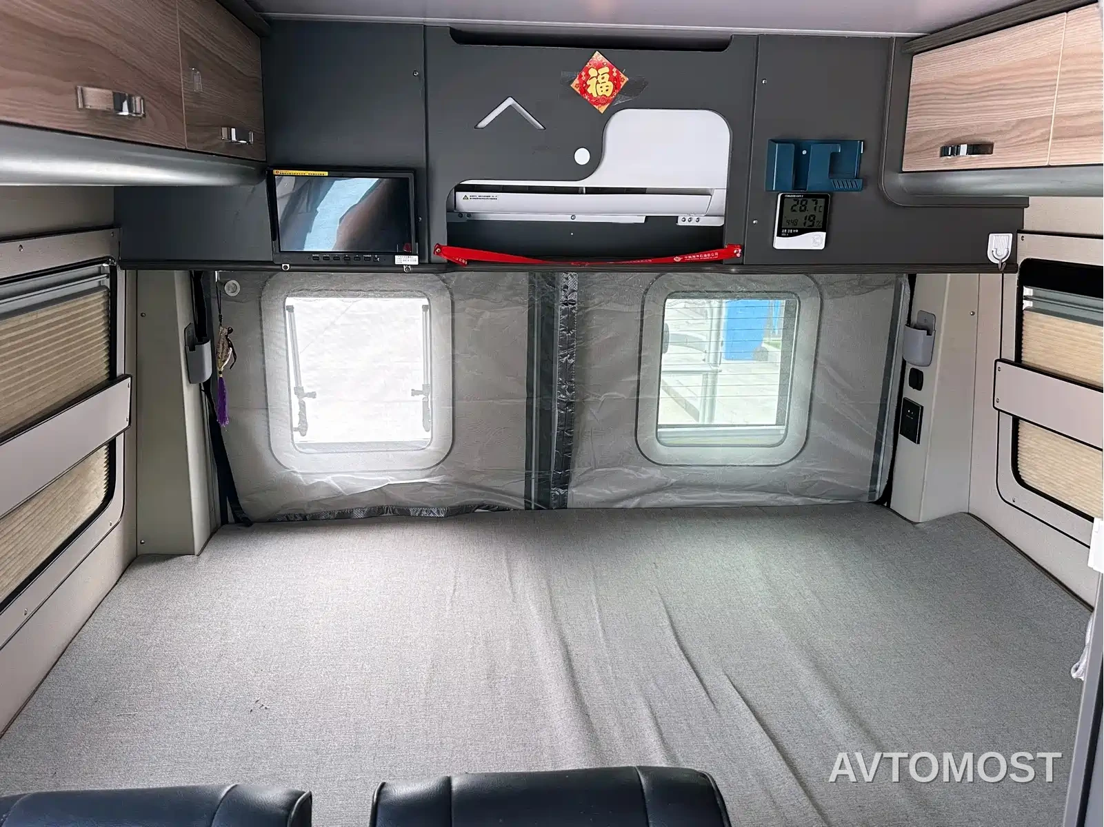 SAIC Maxus V90 RV 2021 2.0T Travel Home V90 Self-Contained Class B RV Luxury Transverse Bed — фото 9