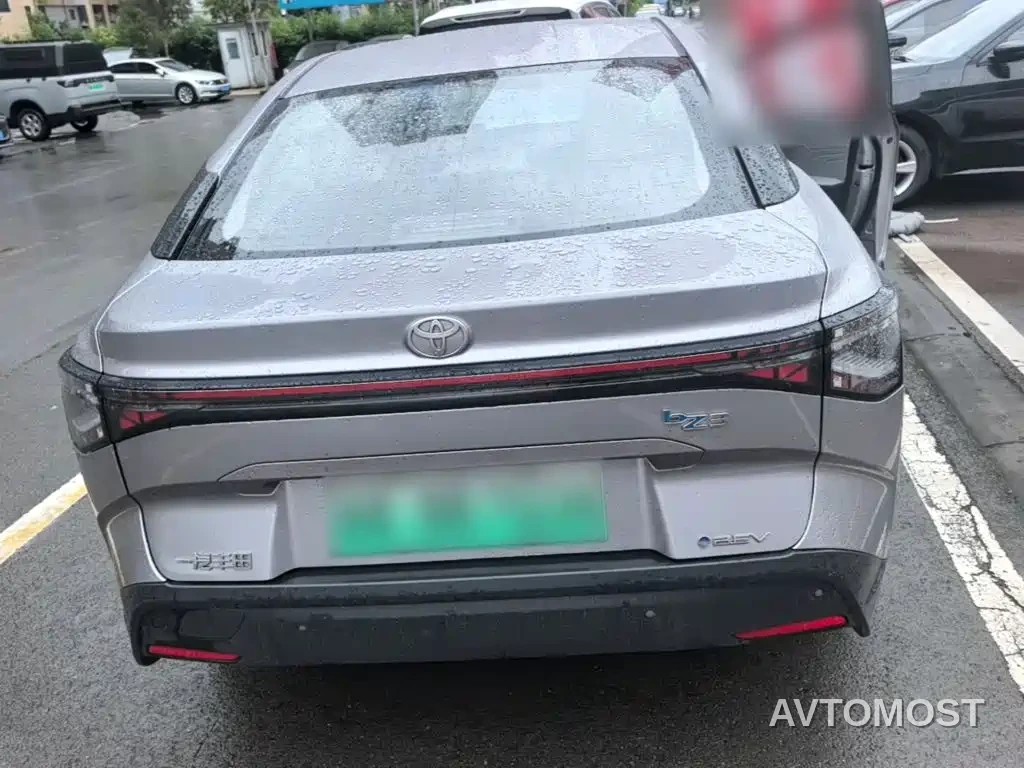 Toyota bZ3 2024 517km Elite PRO — фото 6