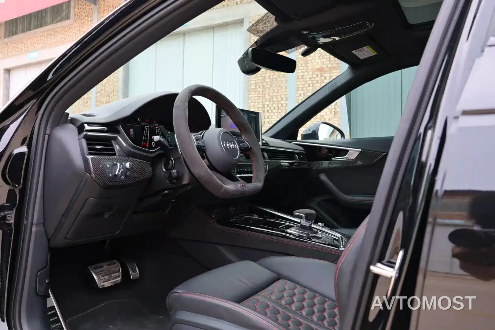 Audi RS 4 2023 Model RS4 Avant Obsidian Edition — фото 6