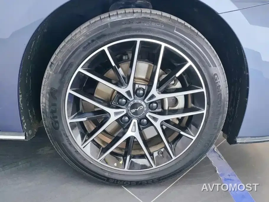 BYD Seal 2023 DM-i 1.5L 121km Premium — фото 6