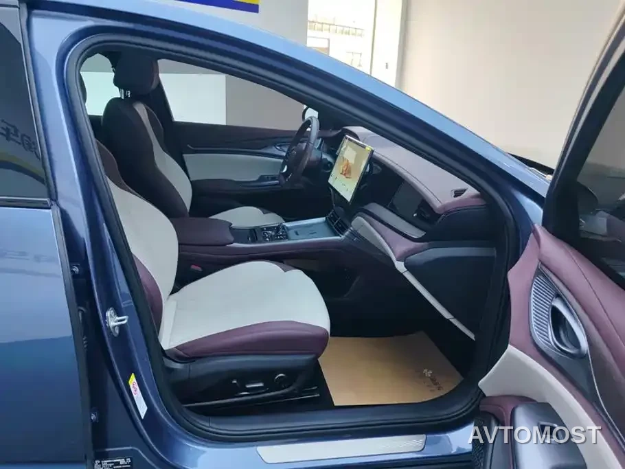 BYD Seal 2023 DM-i 1.5L 121km Premium — фото 8