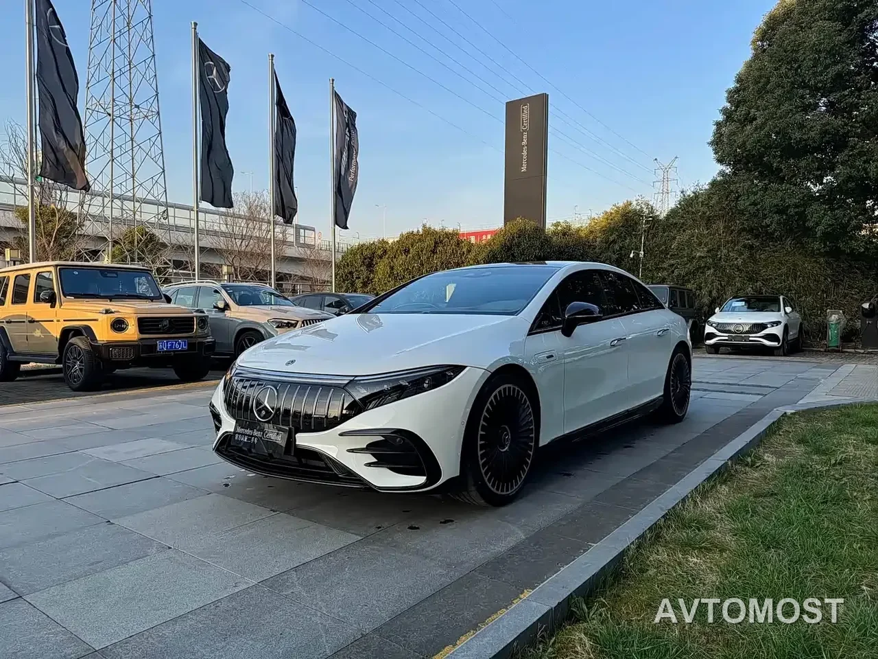 Mercedes-Benz EQS AMG 2022 AMG EQS 53 4MATIC+ — фото 7