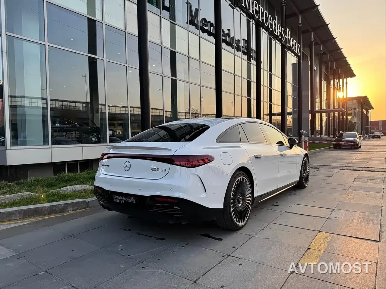 Mercedes-Benz EQS AMG 2022 AMG EQS 53 4MATIC+ — фото 4