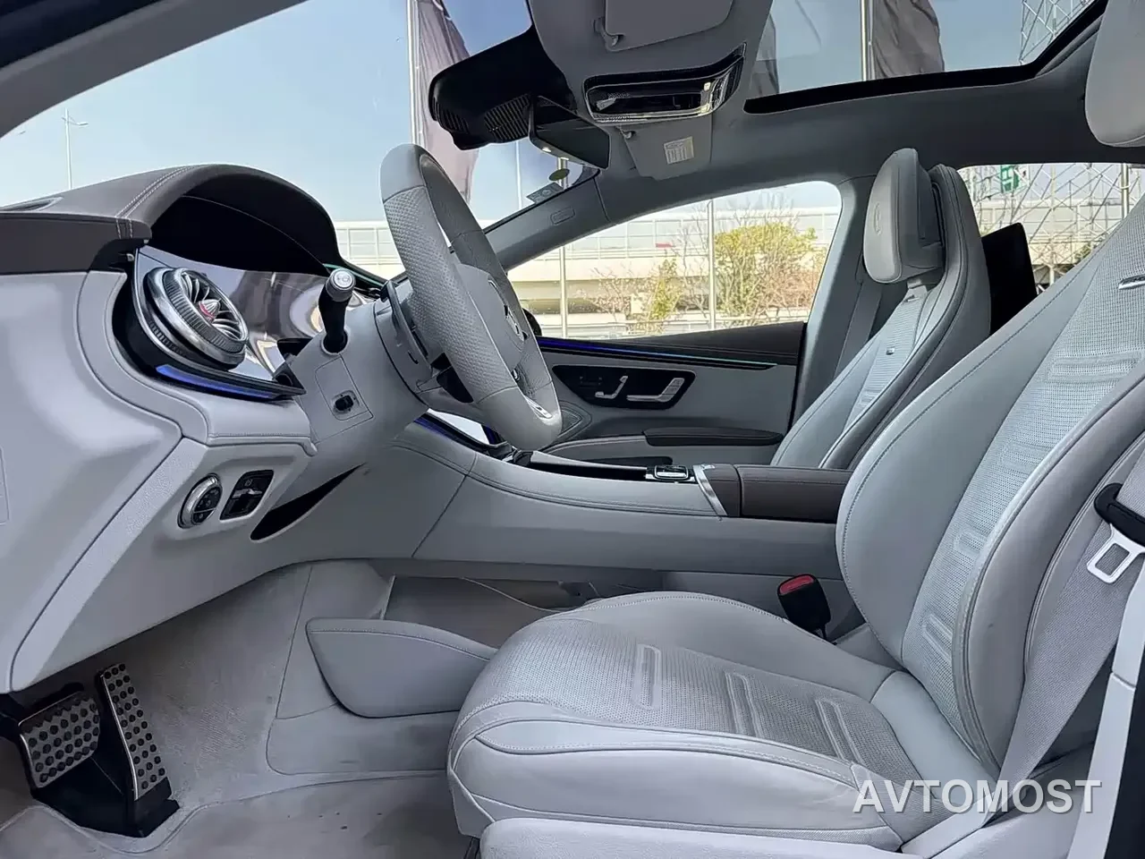 Mercedes-Benz EQS AMG 2022 AMG EQS 53 4MATIC+ — фото 15