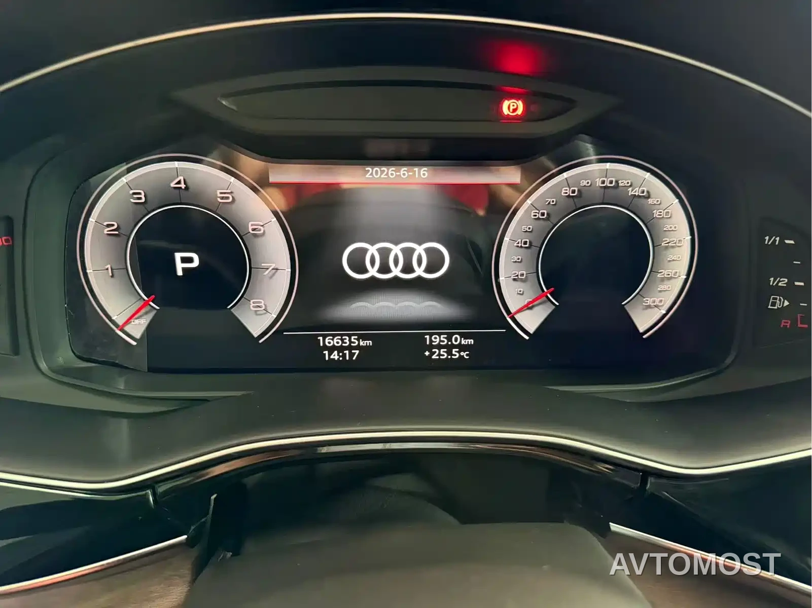 Audi Q7 2023 45 TFSI quattro S line Sport — фото 8