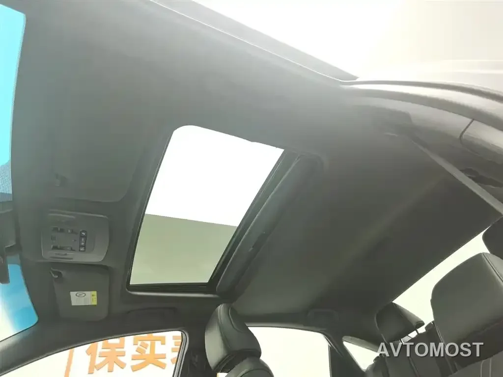 Toyota Avalon 2019 Hybrid 2.5L Luxury Edition China VI — фото 14