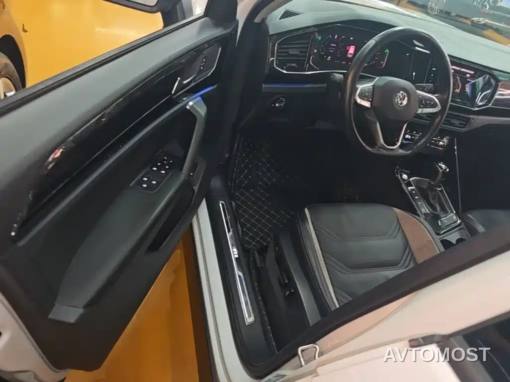 Volkswagen Tayron GTE Plug-in Hybrid 2020 Model 1.4T Luxury — фото 16