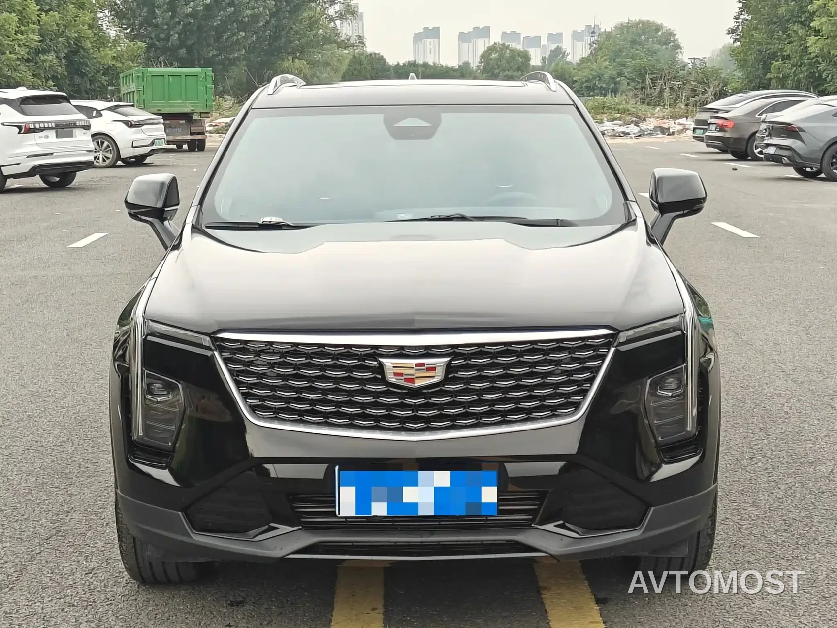 Cadillac XT4 2024 28T 2WD Luxury — фото 2