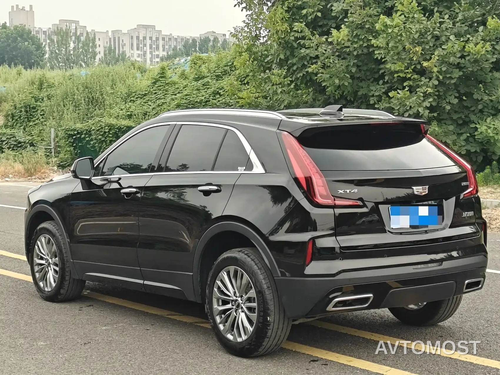 Cadillac XT4 2024 28T 2WD Luxury — фото 12
