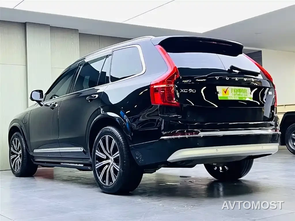Volvo XC90 Plug-in Hybrid 2021 E-Drive Hybrid T8 Premium Luxury 7-Seater — фото 6