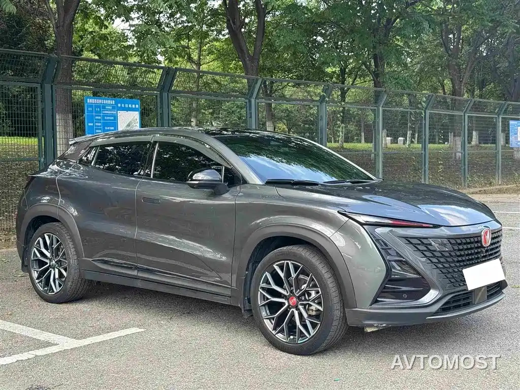 Changan UNI-T 2022 1.5T Premium — фото 9
