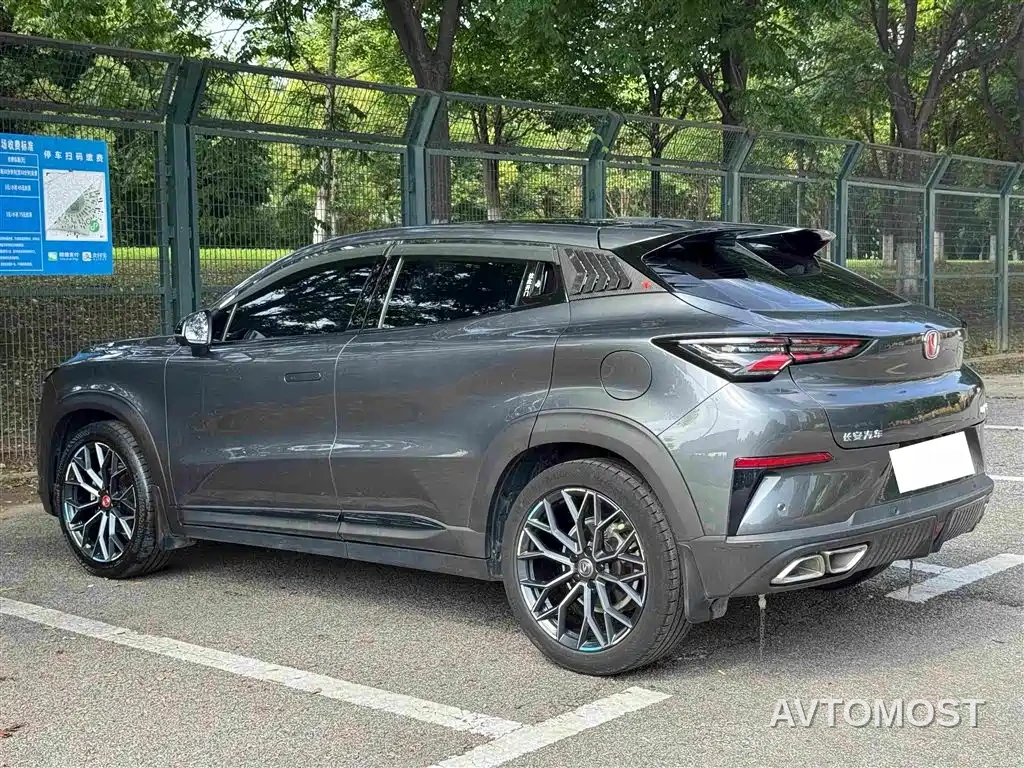 Changan UNI-T 2022 1.5T Premium — фото 12