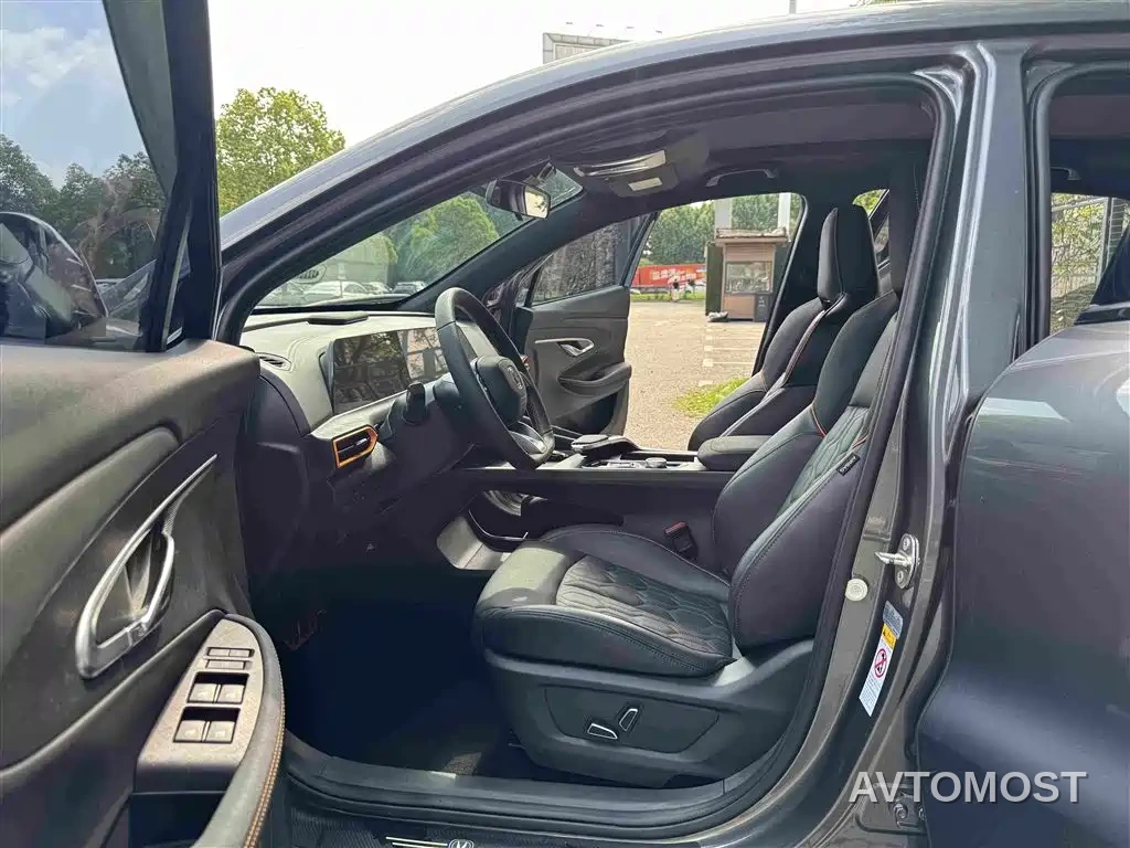 Changan UNI-T 2022 1.5T Premium — фото 14