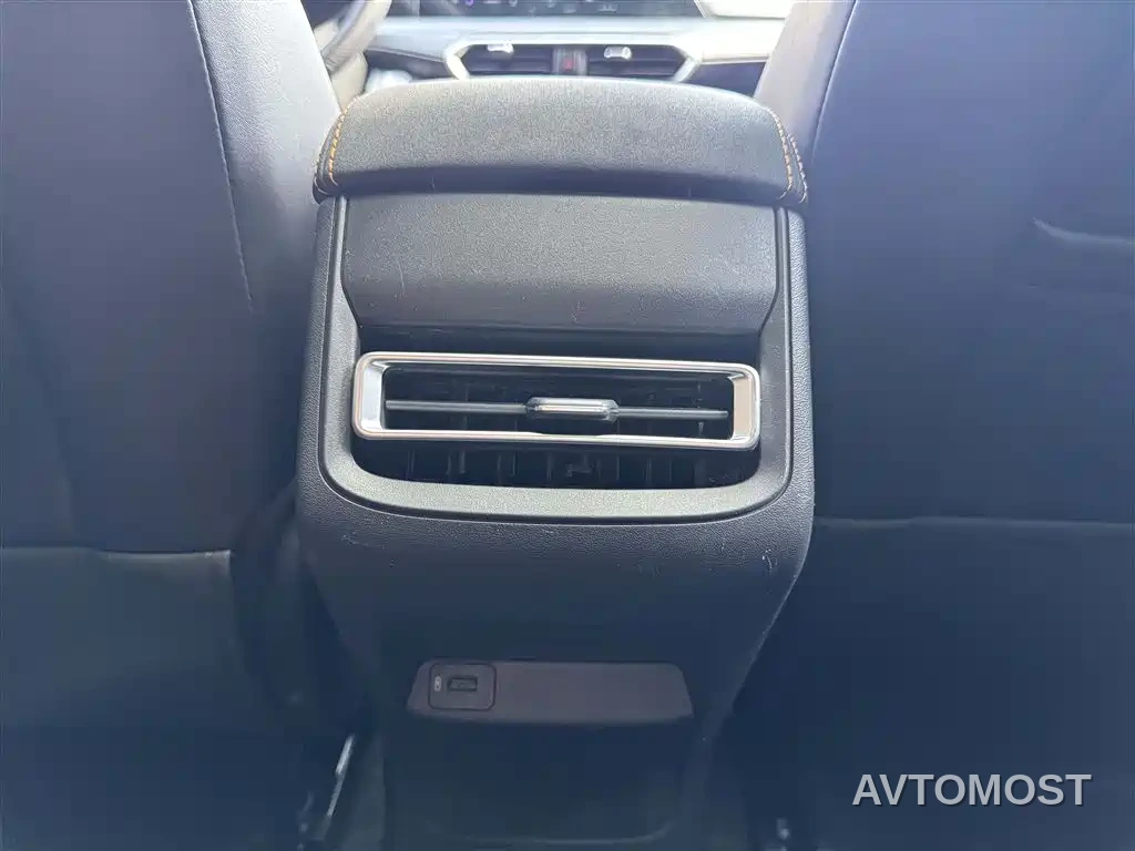 Changan UNI-T 2022 1.5T Premium — фото 22