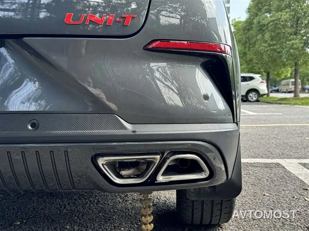 Changan UNI-T 2022 1.5T Premium — фото 29