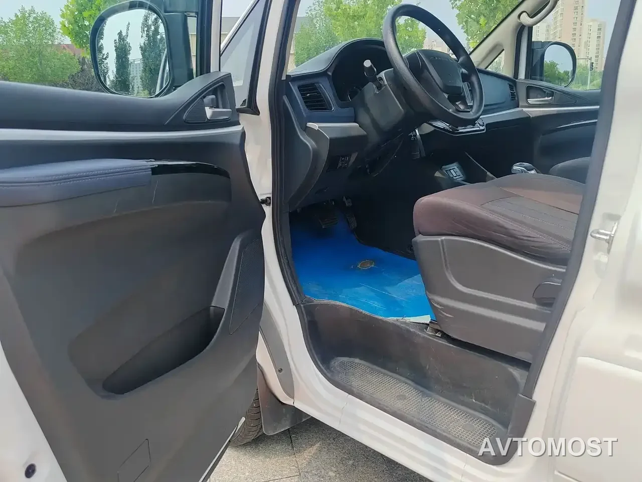 Dongfeng Fengxing Lingzhi New Energy 2025 Model 410km Standard Edition Basic 7-seater — фото 14