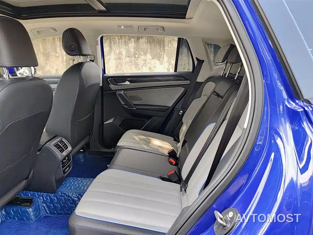 Volkswagen Tayron GTE Plug-in Hybrid 2023 280TSI Luxury Plus Advanced Edition — фото 8