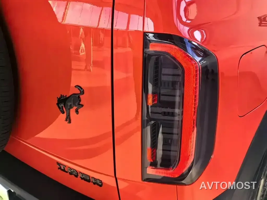 Ford Mustang NEV 2025 Plug-in Range Extender Hybrid — фото 5