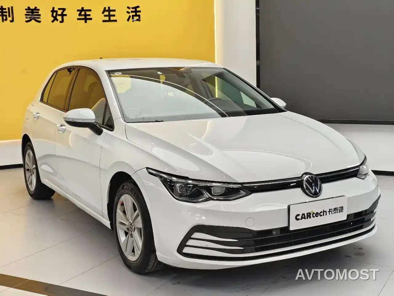 Volkswagen Golf 2023 200TSI DSG Pro — фото 3