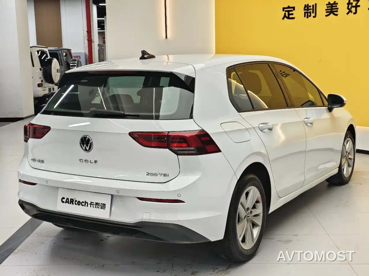 Volkswagen Golf 2023 200TSI DSG Pro — фото 5