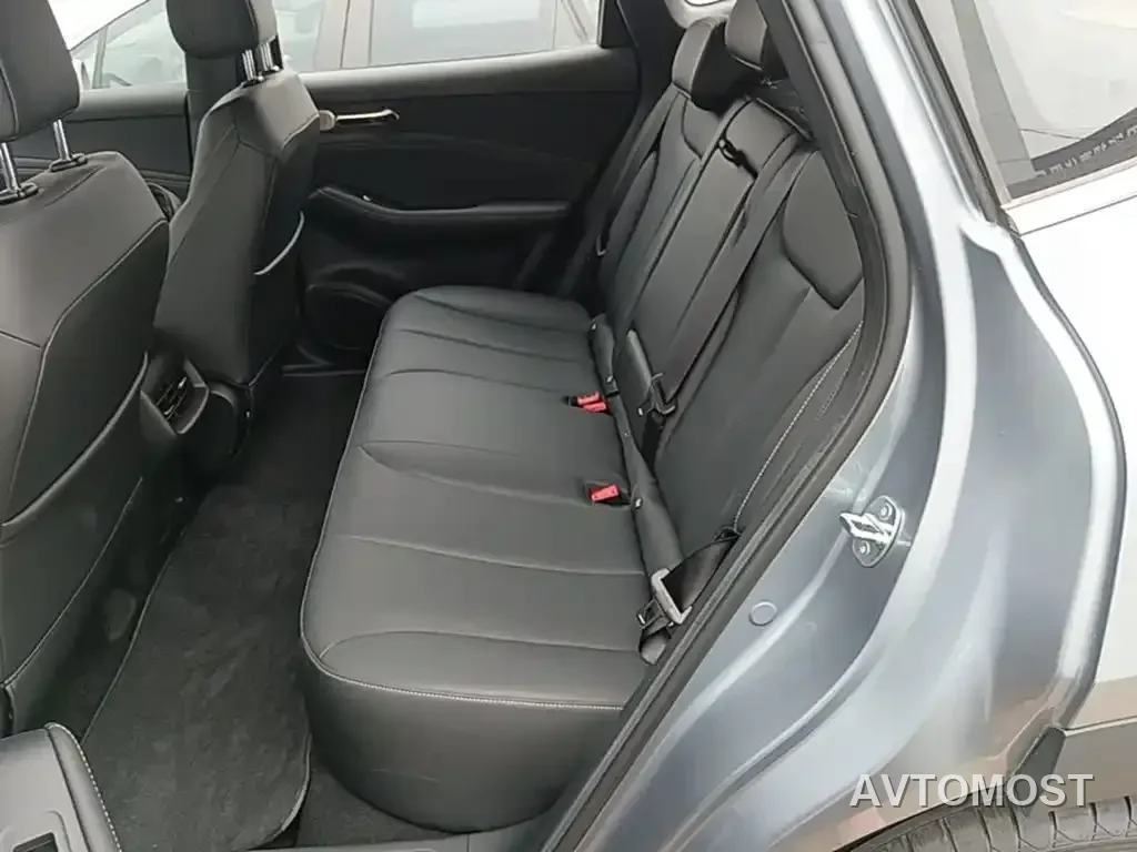 Baojun Yunhai 2024 140km Plug-in Hybrid — фото 14
