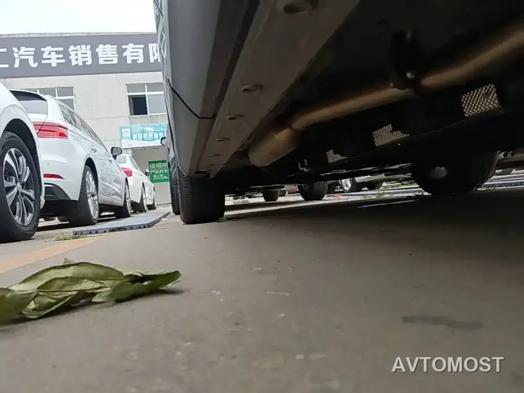 Baojun Yunhai 2024 140km Plug-in Hybrid — фото 19