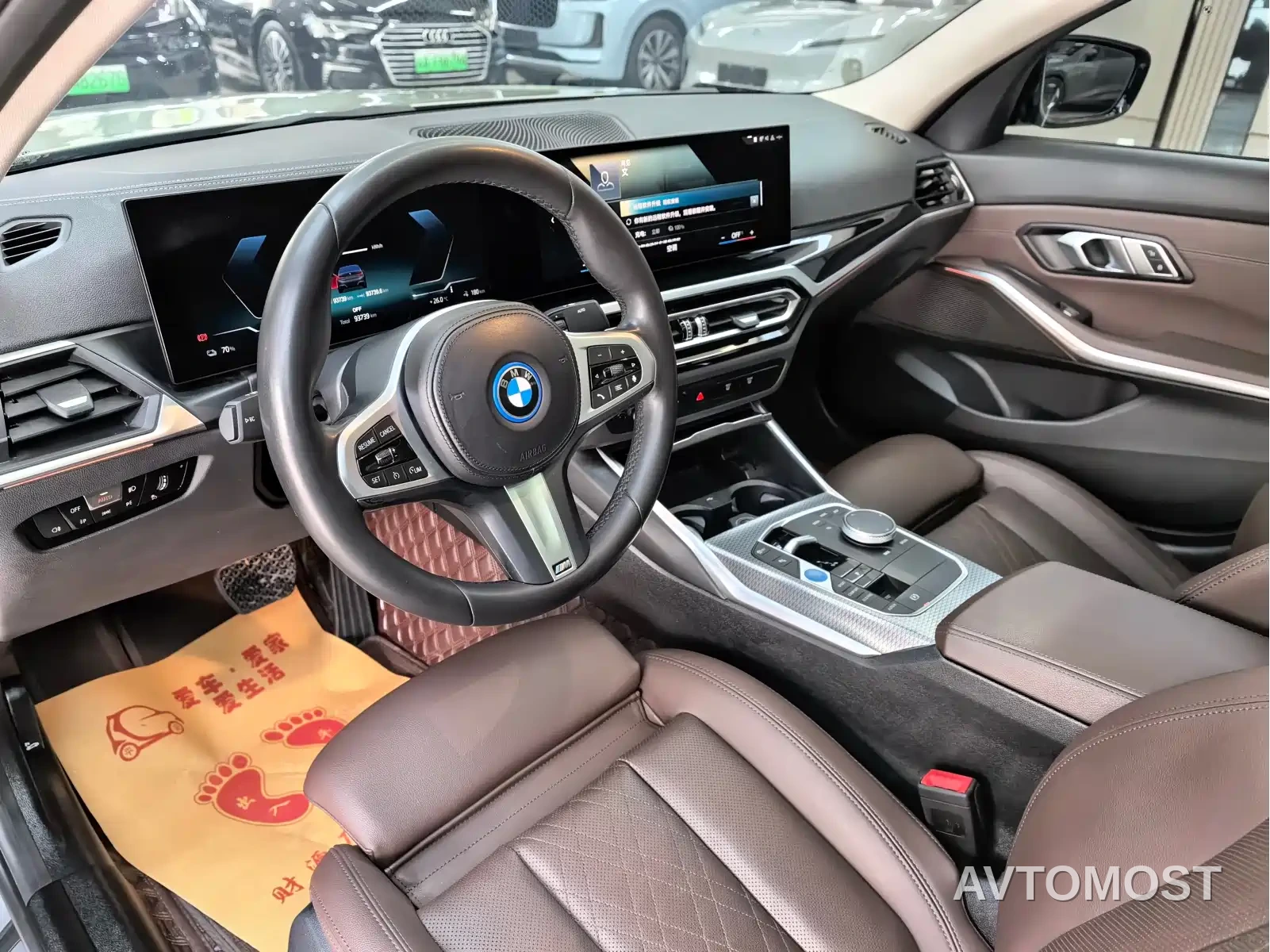 BMW i3 2022 eDrive 35 L — фото 9