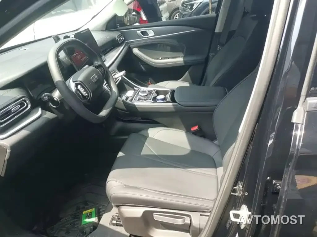 Geely Galaxy Stellar 6 2025 60km Voyager Edition — фото 15