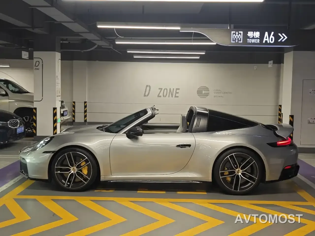 Porsche 911 2026 Targa 4 GTS 3.6T — фото 4