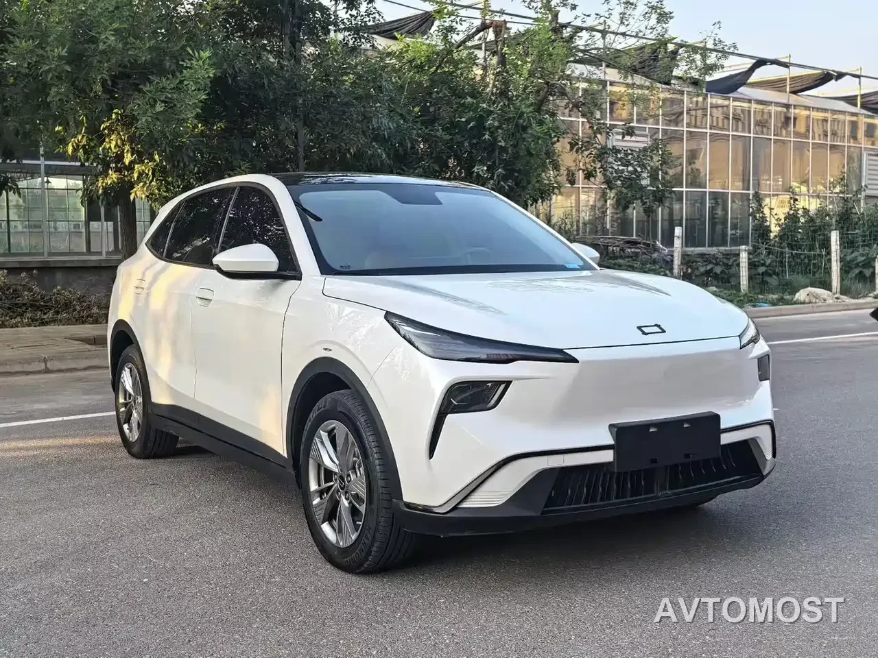 Besturn Yueyi 03 2025 Model 565km Enjoy Edition — фото 3