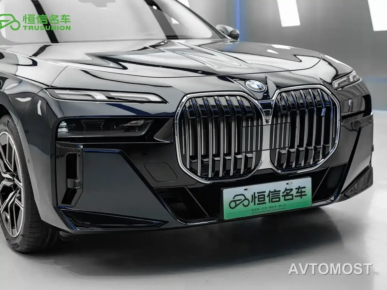 BMW i7 2023 eDrive50L Leading M Sport Package — фото 8
