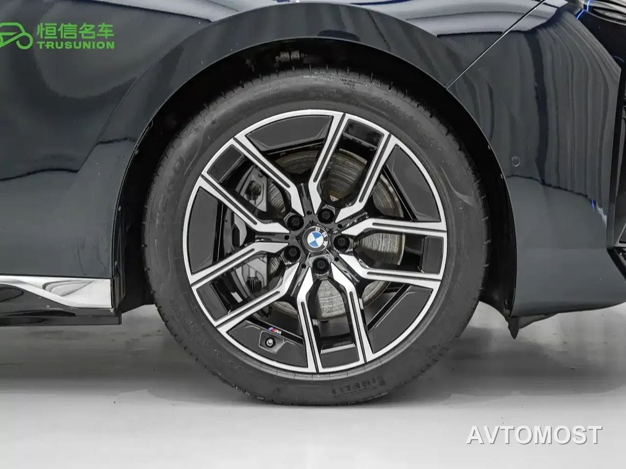 BMW i7 2023 eDrive50L Leading M Sport Package — фото 10
