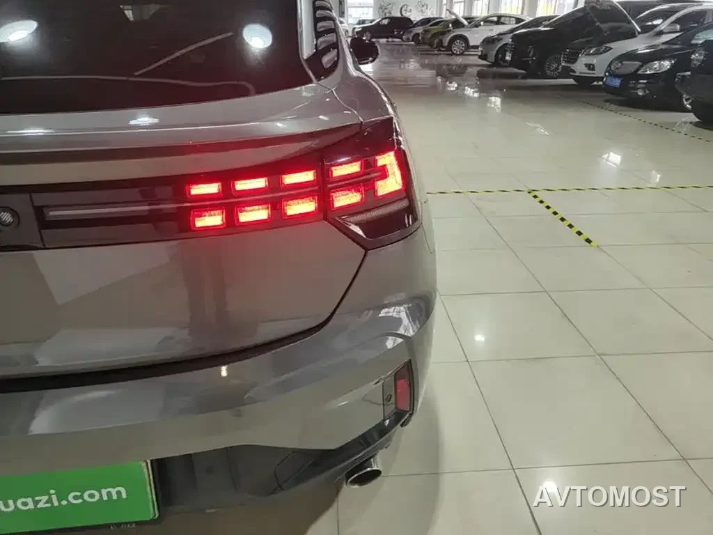 Lynk & Co 05 EM-P 2021 1.5TD PHEV HALO — фото 5