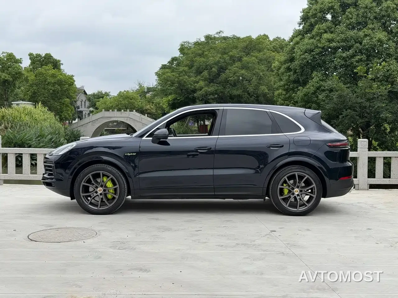 Porsche Cayenne New Energy 2021 Cayenne E-Hybrid 2.0T — фото 3