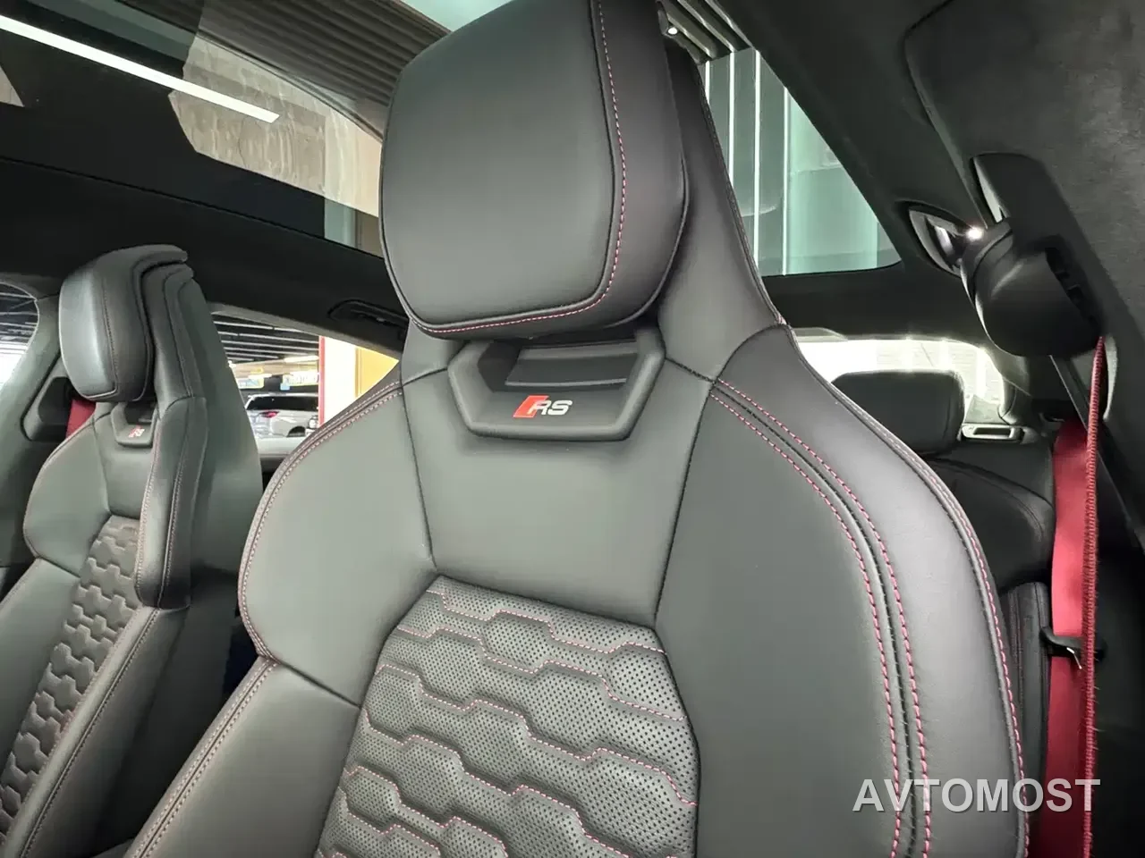 Audi RS e-tron GT 2023 Base Model — фото 13