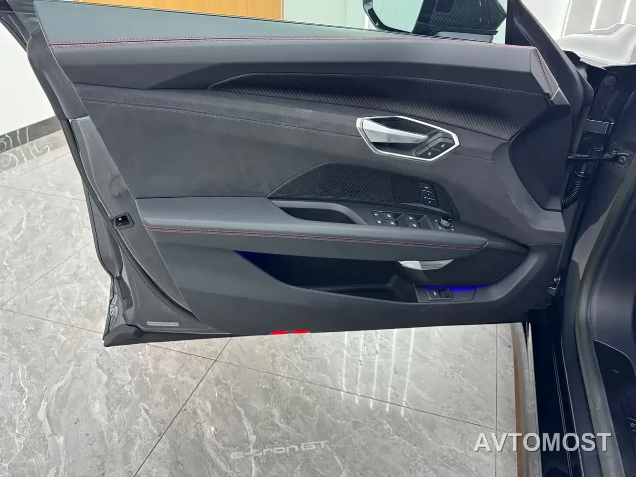 Audi RS e-tron GT 2023 Base Model — фото 15