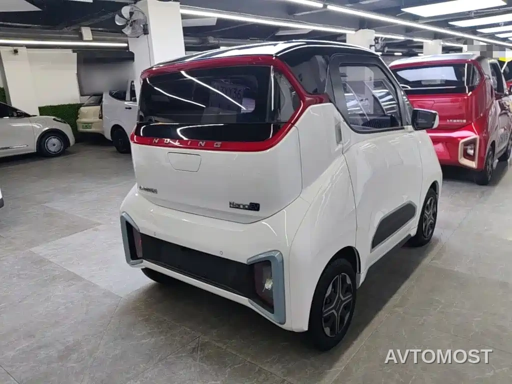 Wuling NanoEV 2021 Passion Edition — фото 7