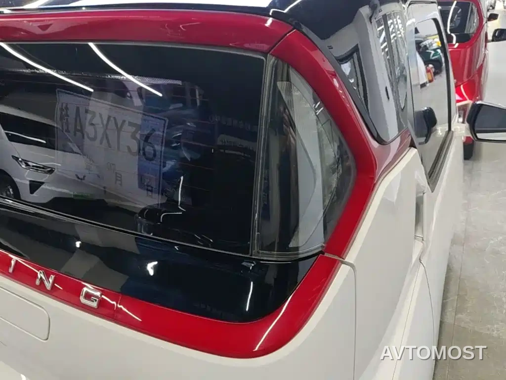 Wuling NanoEV 2021 Passion Edition — фото 8
