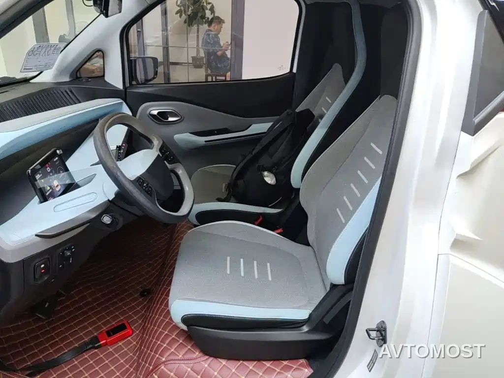 Wuling NanoEV 2021 Passion Edition — фото 15