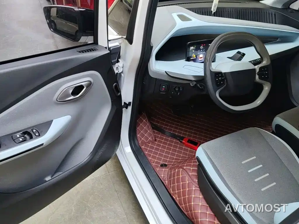 Wuling NanoEV 2021 Passion Edition — фото 16