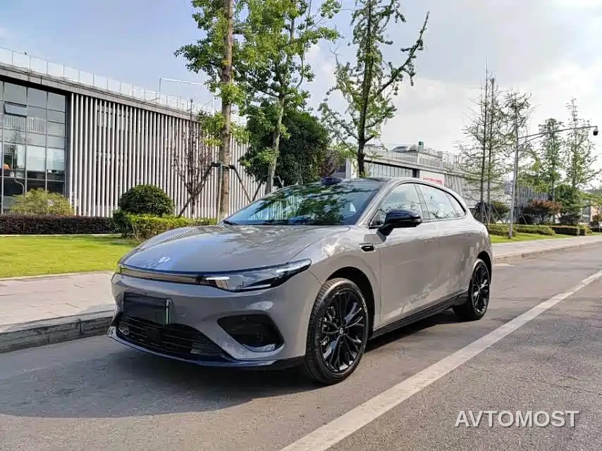 Leapmotor Lafa 5 2026 515 Standard Model — фото 1