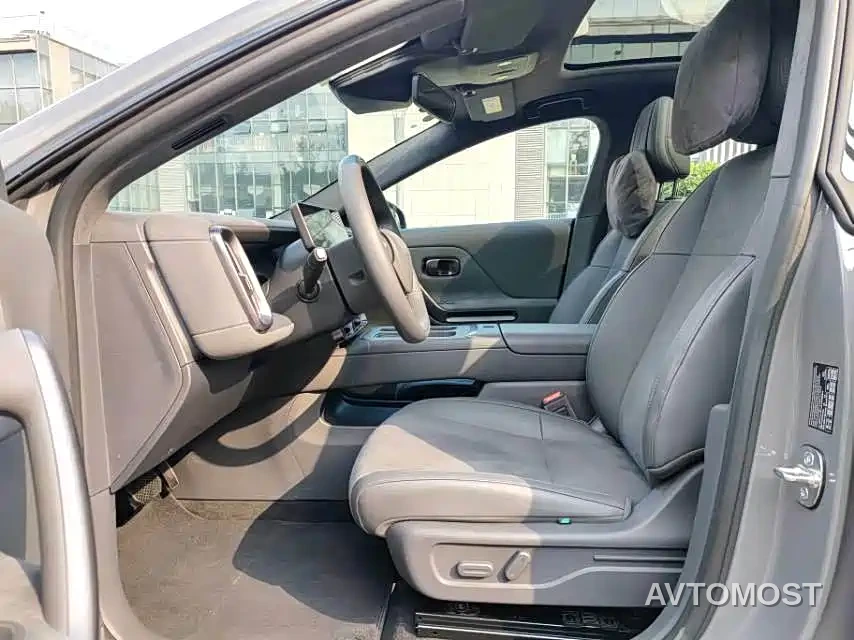 Leapmotor Lafa 5 2026 515 Standard Model — фото 3