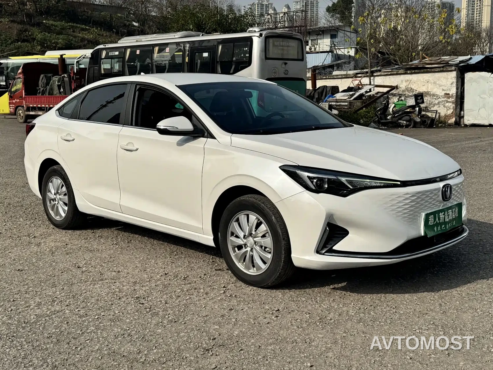 Changan Eado New Energy 2022 EV460 Smart Ride-Hailing Edition (LFP) — фото 8