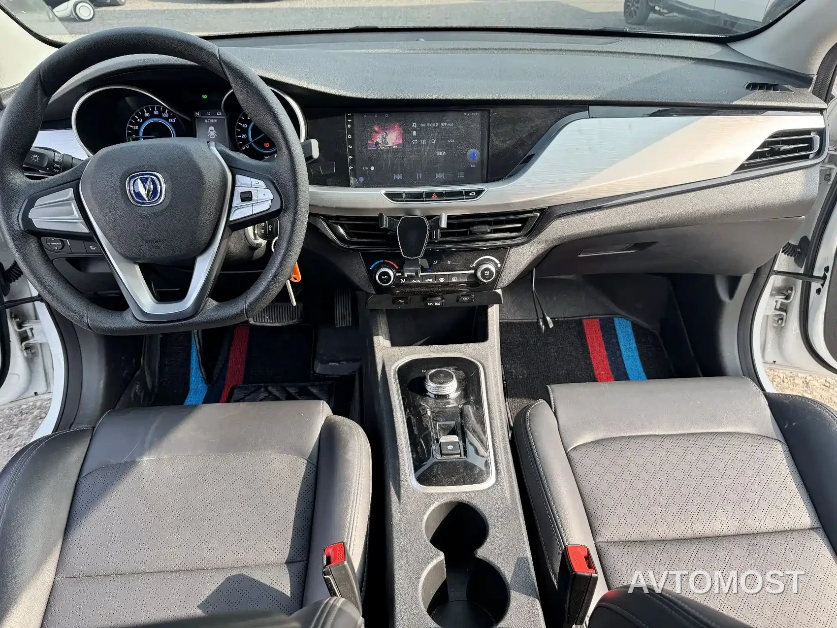 Changan Eado New Energy 2022 EV460 Smart Ride-Hailing Edition (LFP) — фото 11