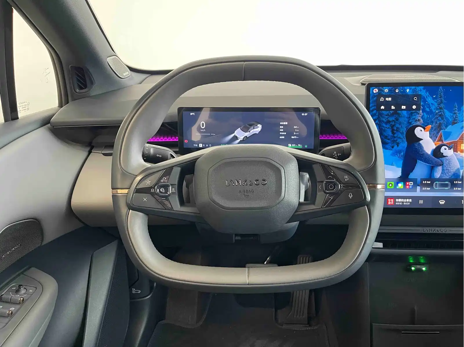 Lynk & Co Z20 2025 530km RWD Pro — фото 16