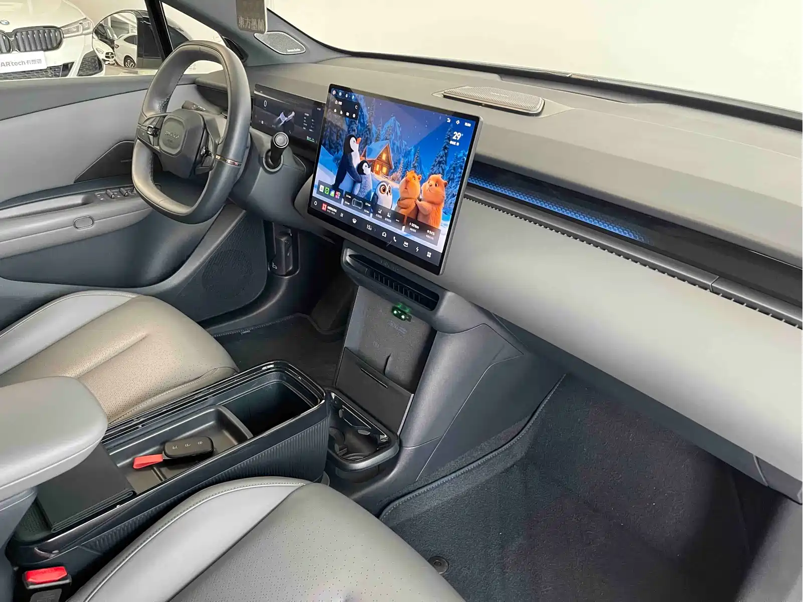 Lynk & Co Z20 2025 530km RWD Pro — фото 19
