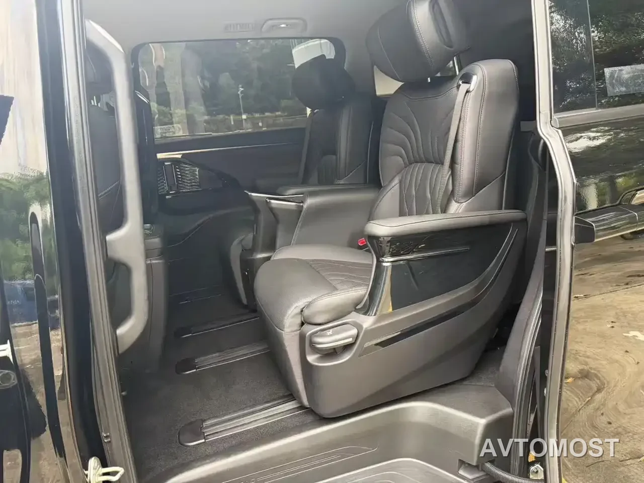GAC Trumpchi E9 2023 E9 PRO — фото 12