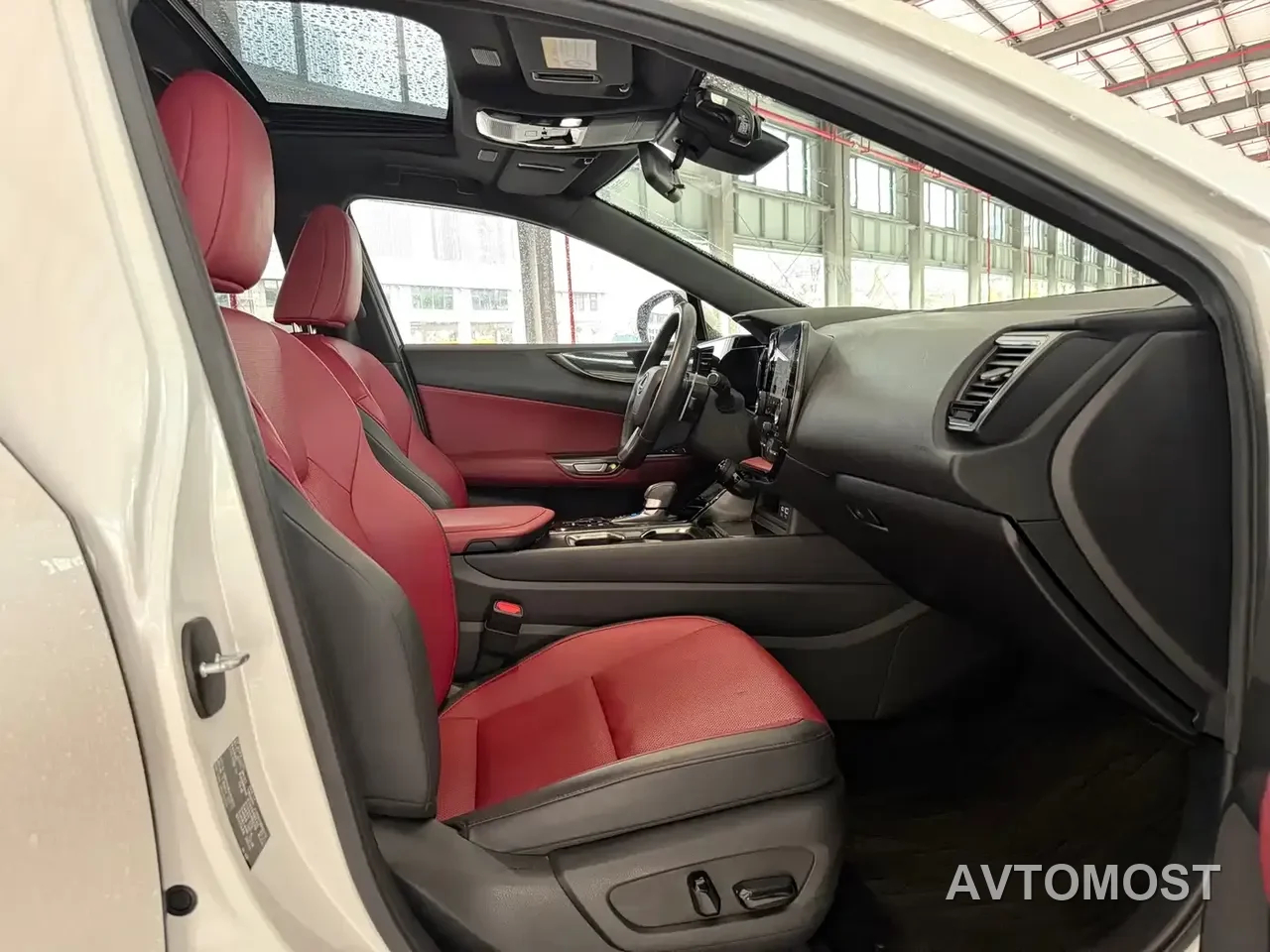 Lexus NX New Energy 2022 400h+ Joy Edition — фото 6