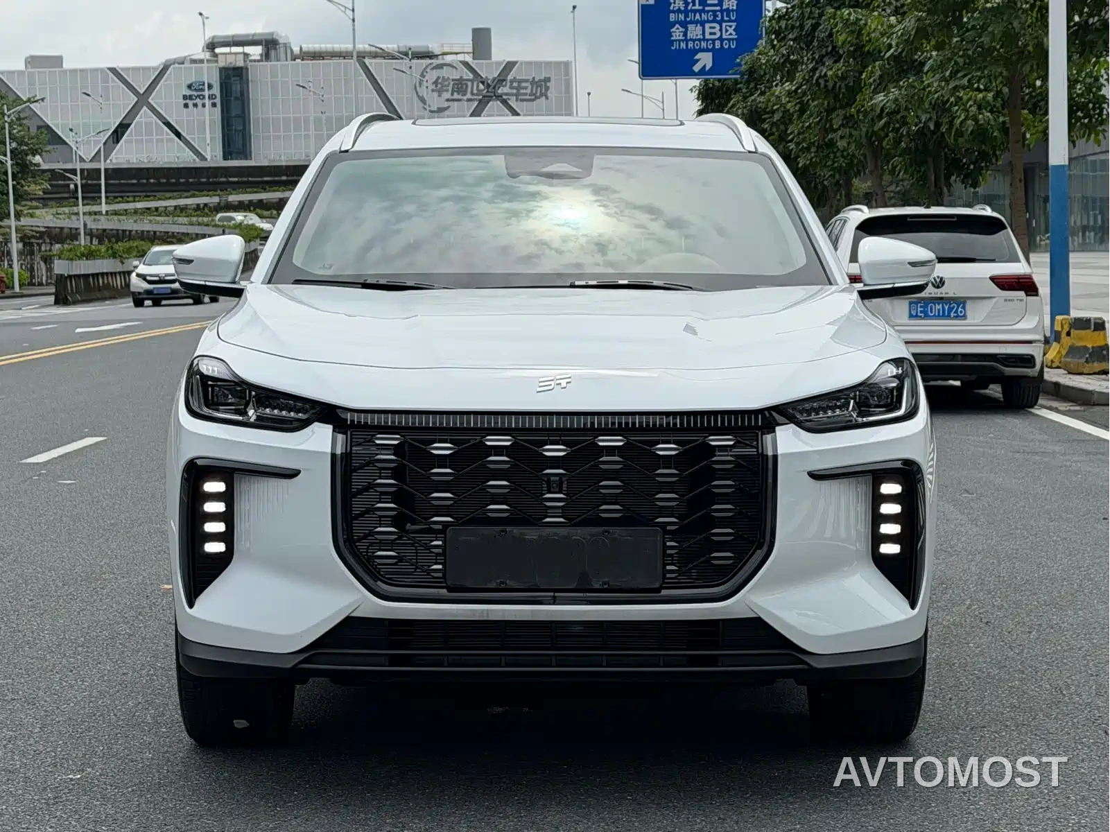 Jetour X70 C-DM 2024 Voyage Edition PRO 5-seater — фото 2